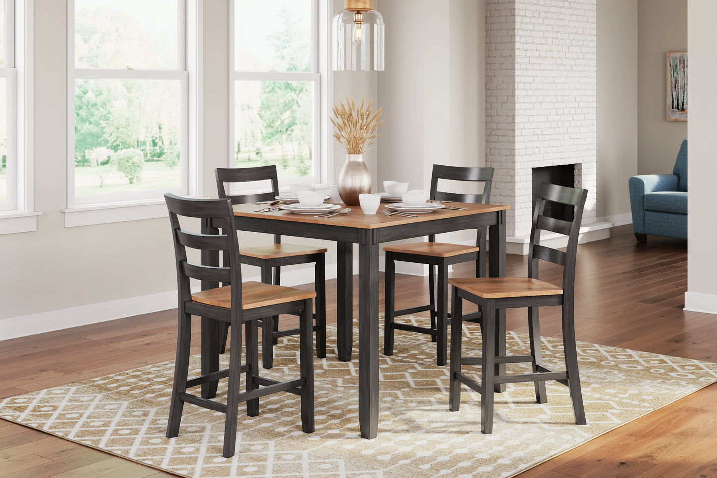 D396-223 Ashley Signature Design Dinette