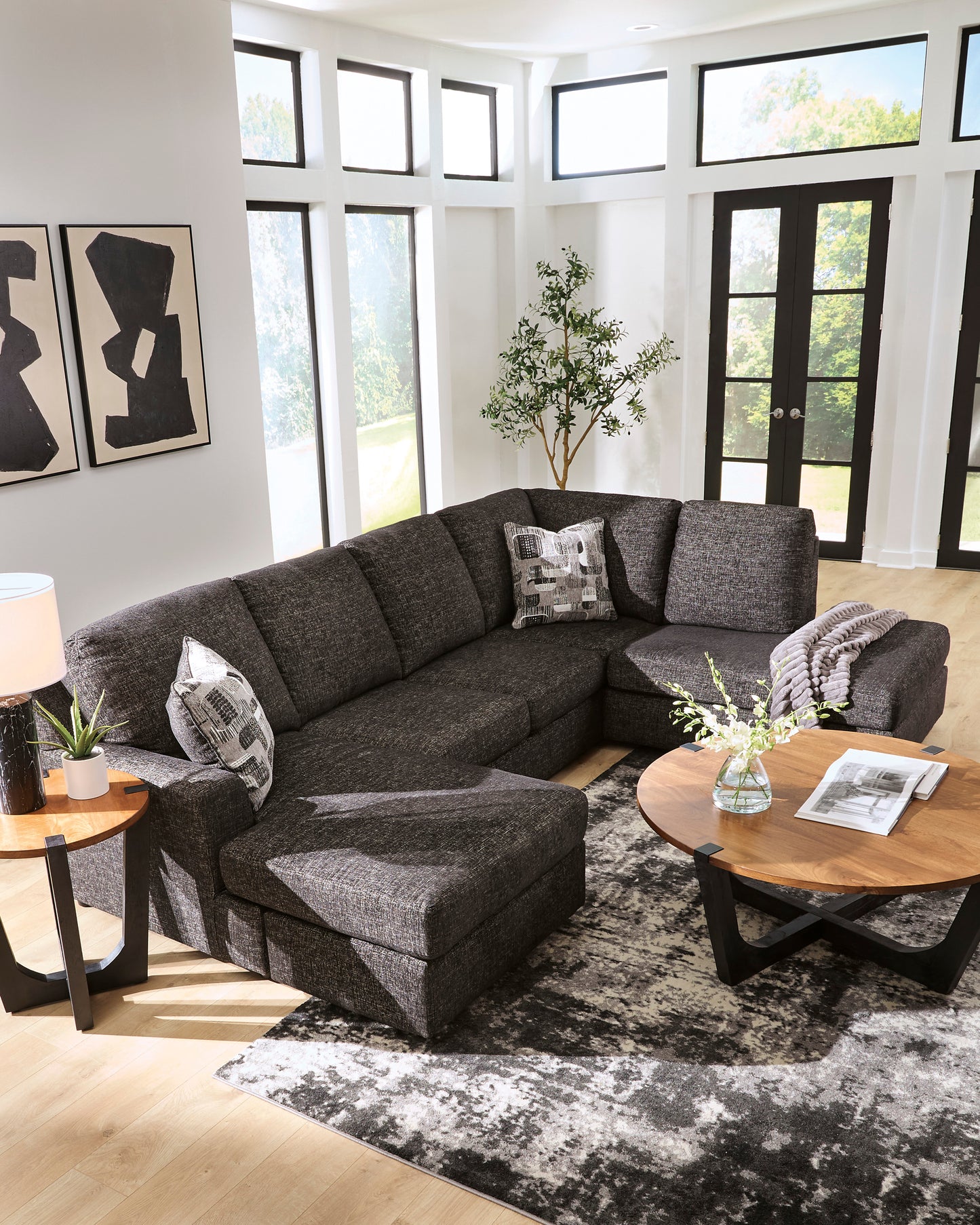 Signature Design by Ashley PC73402 Lenitz Onyx Sectional with Chaise