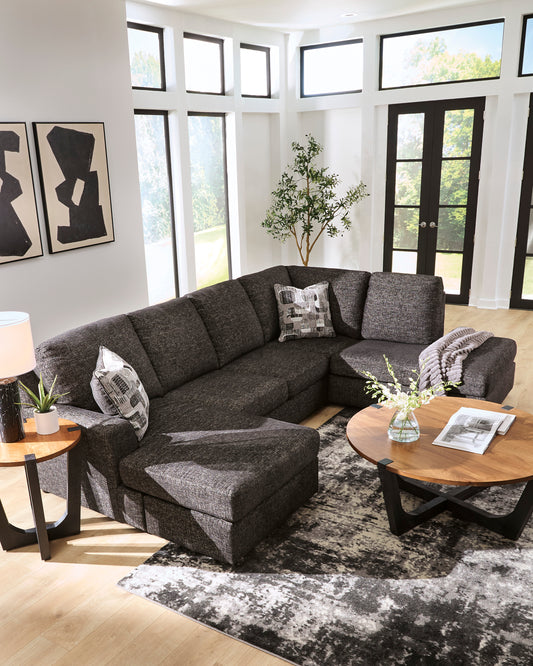 Signature Design by Ashley PC73402 Lenitz Onyx Sectional with Chaise