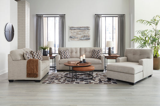 Ashley Signature Design Mahoney Sofa, Loveseat, Chaise 31004